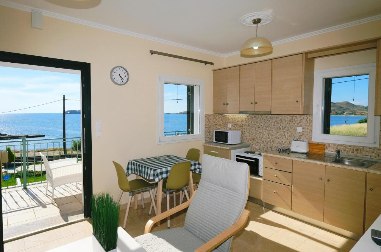 Captains View Apartments Plati  Eksteriør bilde